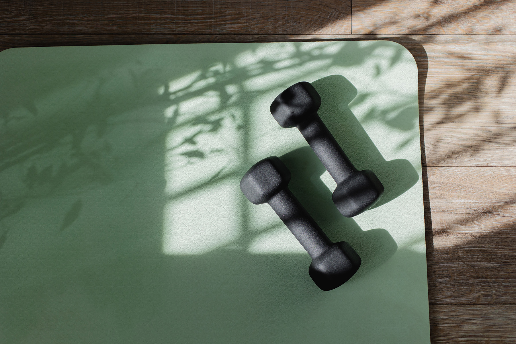 Building Your Winter Gym: Staying Active at Home on a Budget